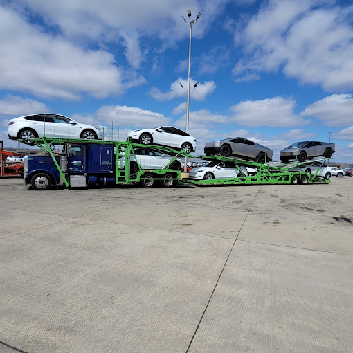 Autos in Motion