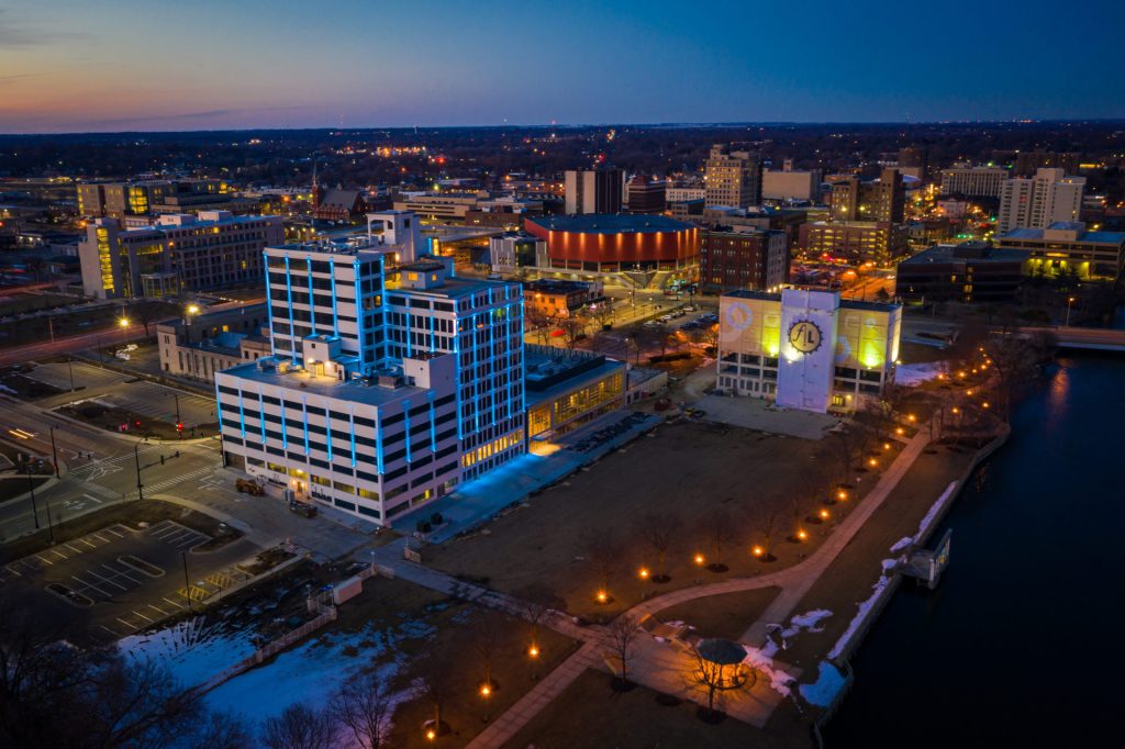 Vehicle Shipping in Rockford, Illinois