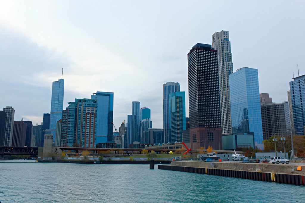 Expedited Auto Shipping in Joliet, Illinois
