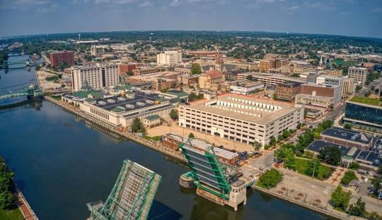 Auto Shipping in Joliet, Illinois