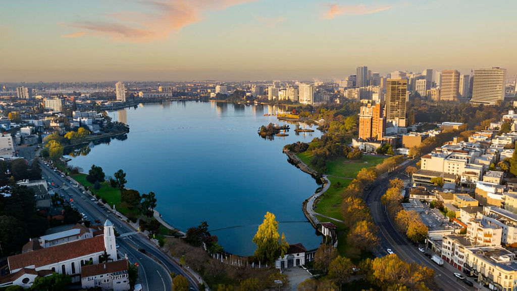 Auto Transport near Oakland, California