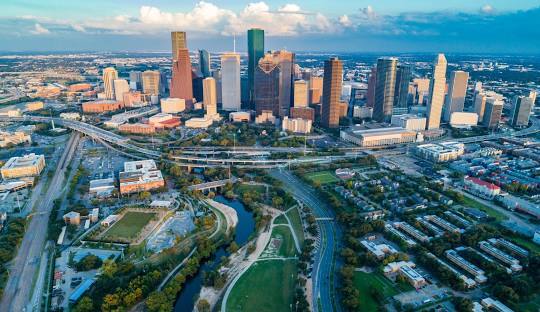 Expedited Auto Shipping in Houston, Texas
